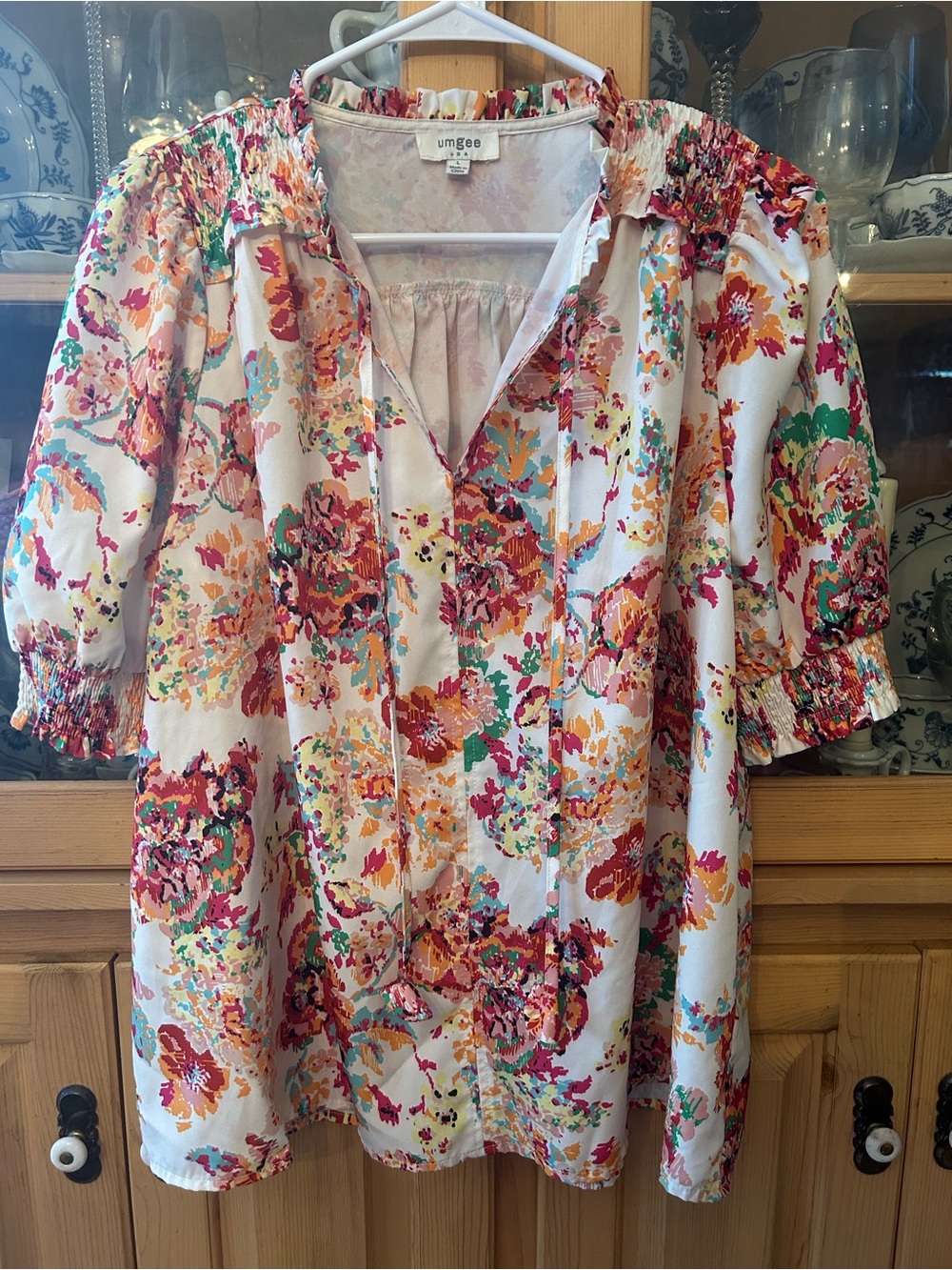 Umgee White Floral Ruffled Neck Blouse